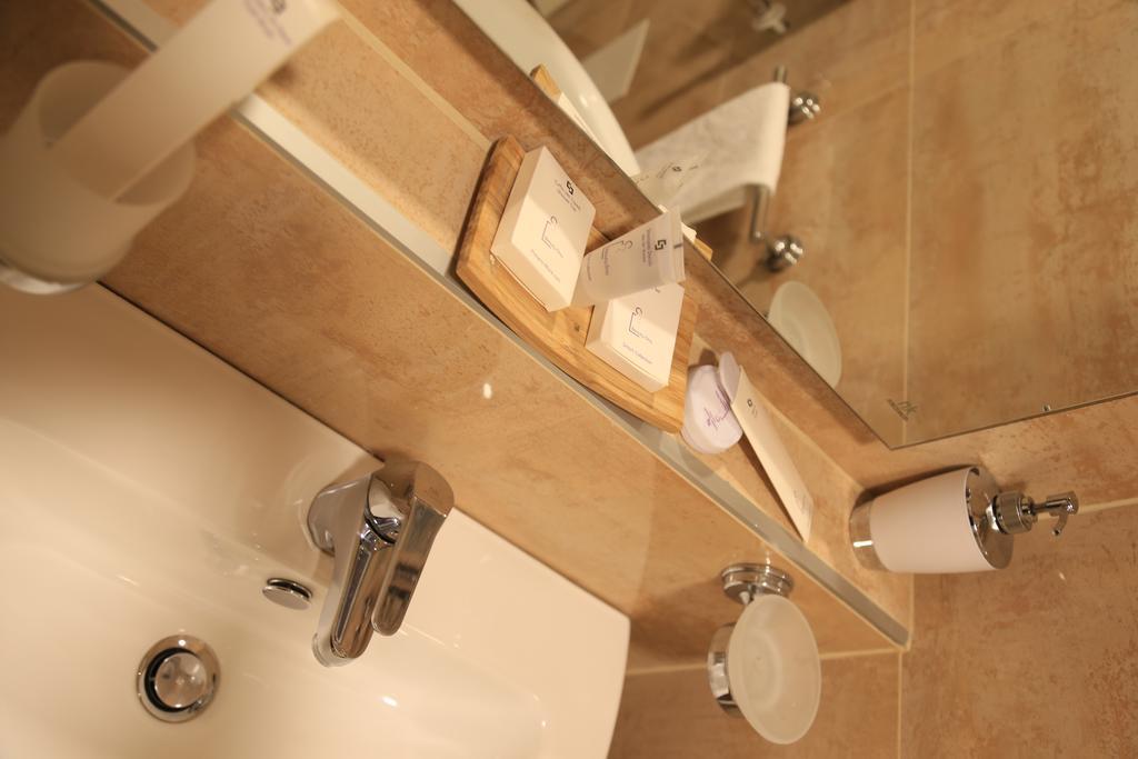 Groane Hotel Residence Cesano Maderno Habitación foto